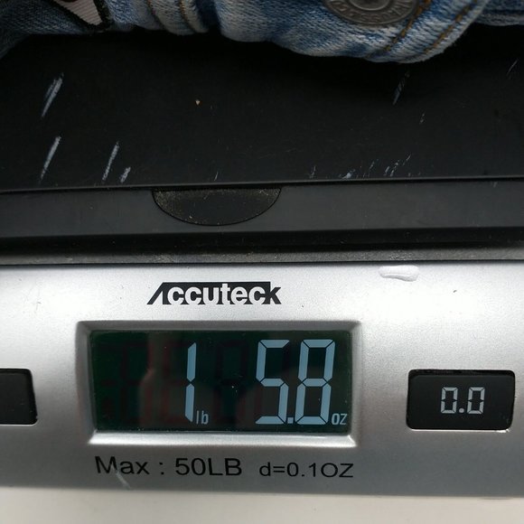 Levi's Distressed Light Fade Wash Button Up Collar Jean Jacket Women's Size M - Picture 9 of 9